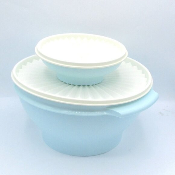 16 Pc Retro PastelTupperware Set 8 Bowls 8 Lids - Picture 2 of 8